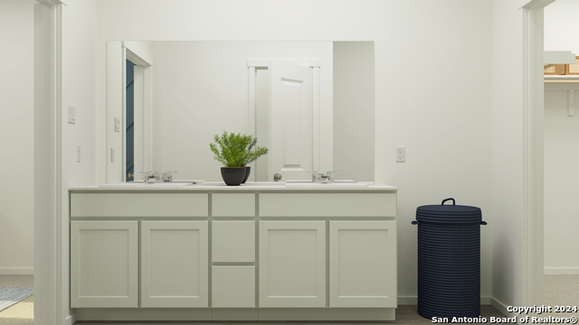 Listing photo id 23 for 3221 Camaro St