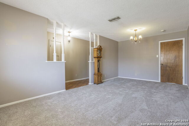 Image 10 of 26 For 6618 Forest Bend N