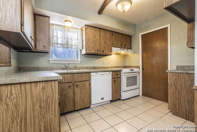Image 5 of 26 For 6618 Forest Bend N