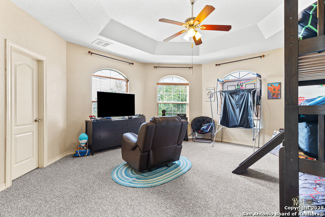Image 43 of 49 For 13307 Ridge Valley
