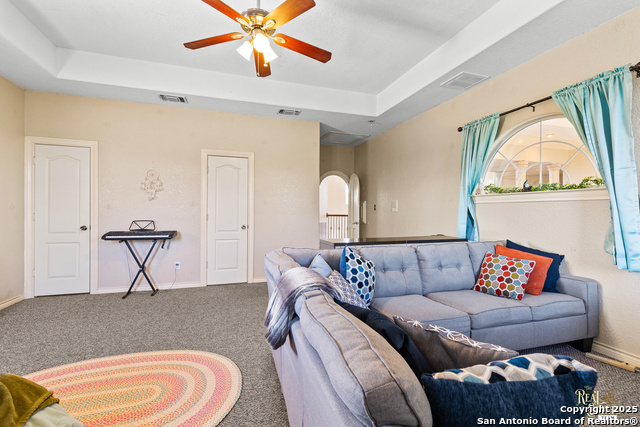 Image 47 of 49 For 13307 Ridge Valley