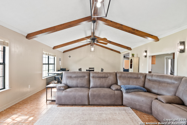 Listing photo id 14 for 1373 County Road 373