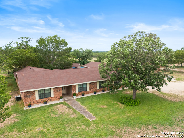 Listing photo id 0 for 1373 County Road 373