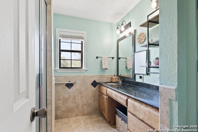 Listing photo id 23 for 1373 County Road 373
