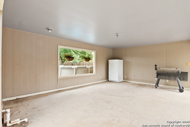 Listing photo id 31 for 1373 County Road 373