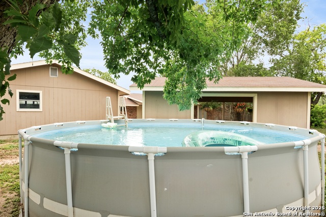 Listing photo id 32 for 1373 County Road 373