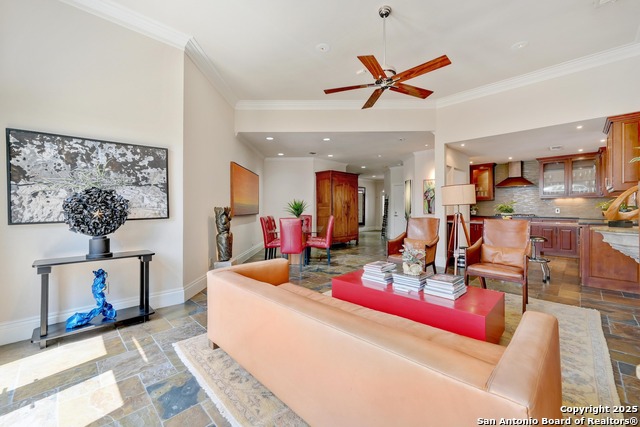Listing photo id 2 for 39 Rue Charles S 39