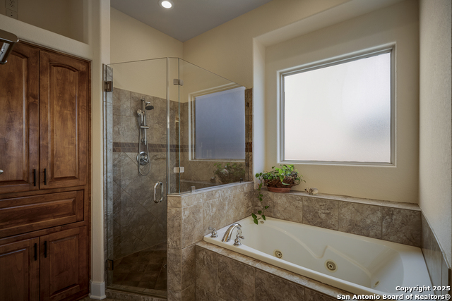 Listing photo id 14 for 91 Hannah Lane