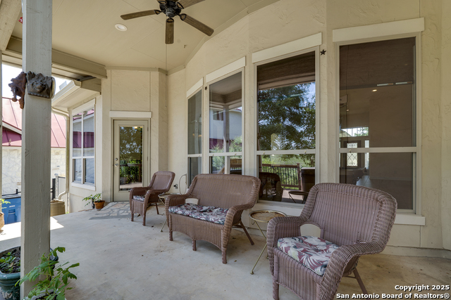 Listing photo id 19 for 91 Hannah Lane