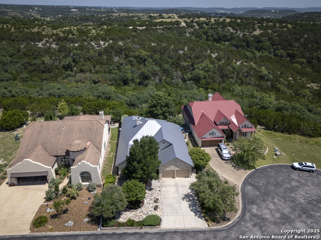 Listing photo id 24 for 91 Hannah Lane
