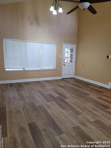 Image 18 of 36 For 8507 Wickersham