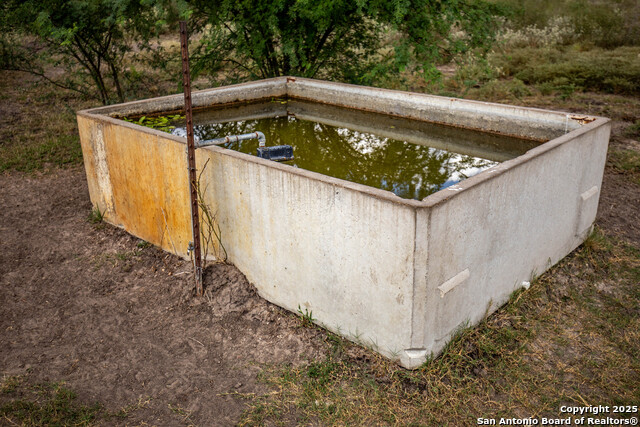 Image 14 of 49 For 000 Fm 766