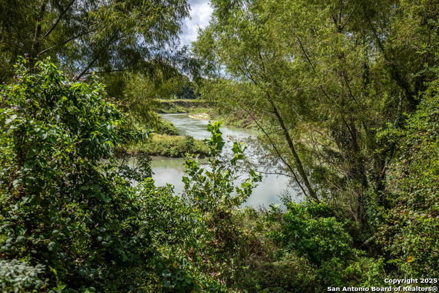 Image 19 of 49 For 000 Fm 766