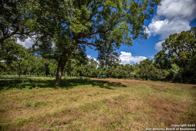 Image 36 of 49 For 000 Fm 766