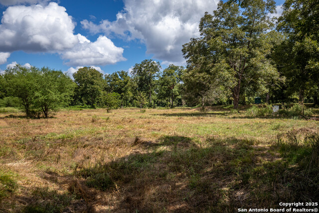 Image 42 of 49 For 000 Fm 766