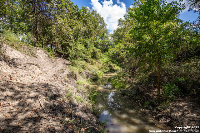 Image 46 of 49 For 000 Fm 766