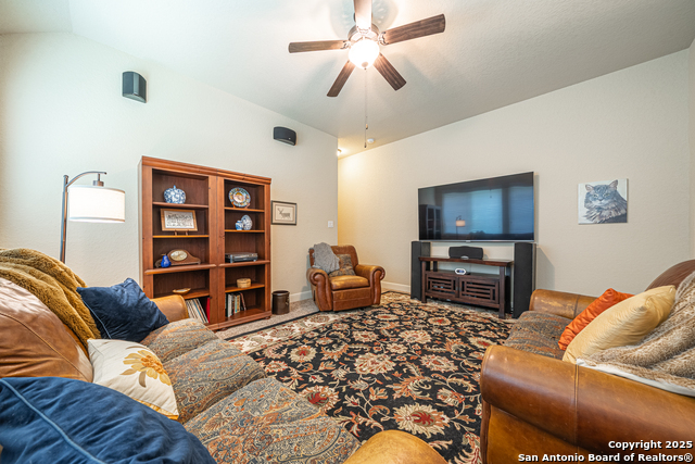 Image 39 of 63 For 9146 Gothic Dr