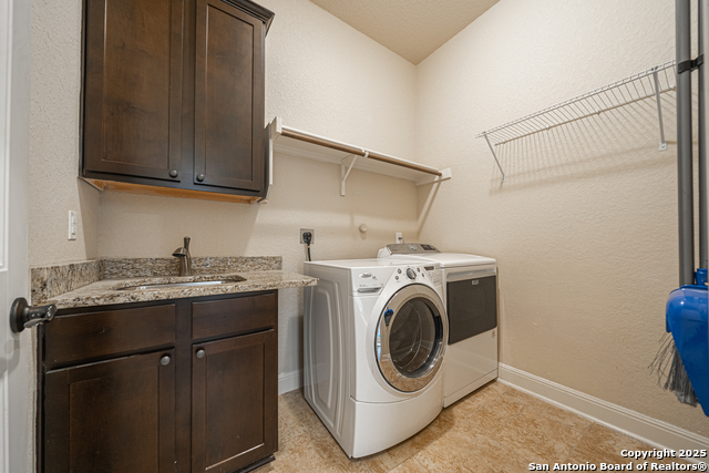Image 41 of 63 For 9146 Gothic Dr