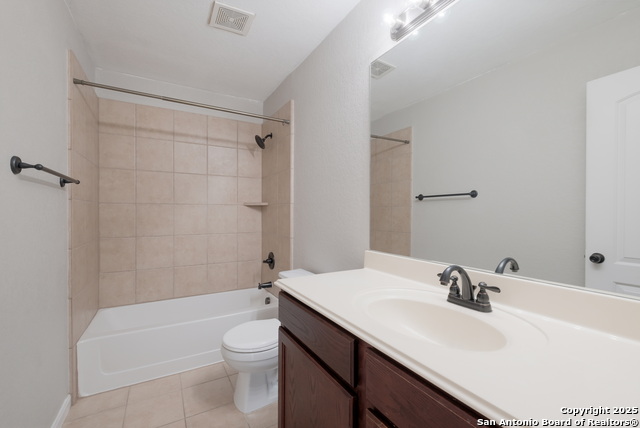 Image 15 of 21 For 5811 Southern Knoll