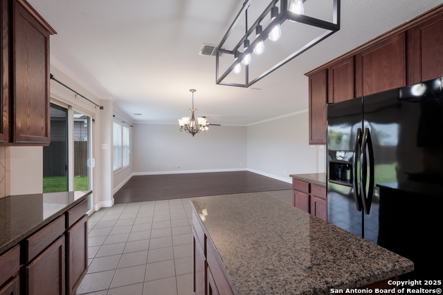 Image 9 of 21 For 5811 Southern Knoll