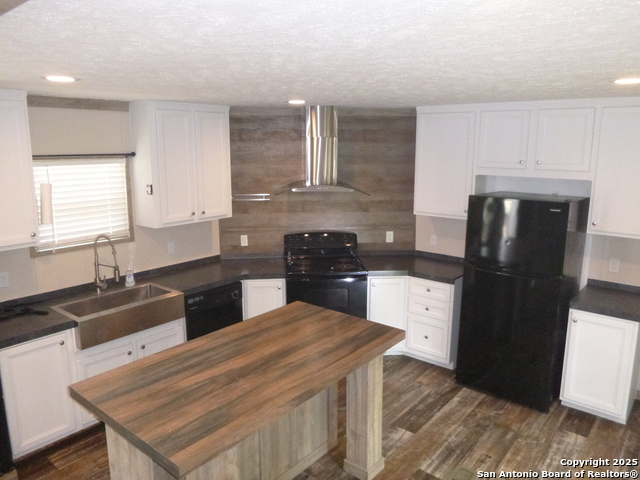 Image 4 of 24 For 1117 Plum St