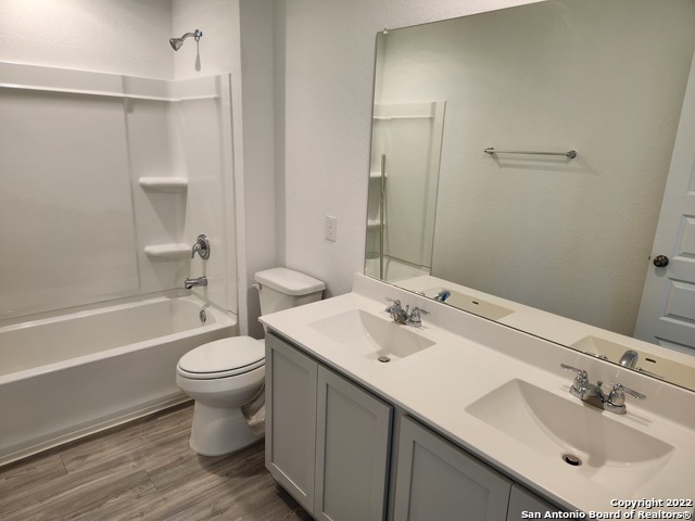 Image 18 of 22 For 10954 Fairchild Way
