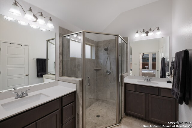 Image 16 of 29 For 14831 Flint  