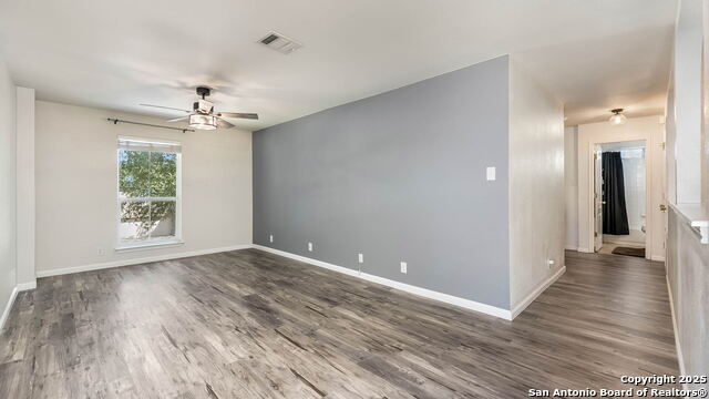 Image 12 of 26 For 5327 Missouri Bend