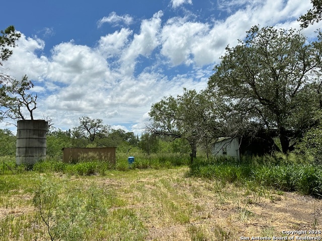 Image 4 of 15 For 7527 Highway 16 N