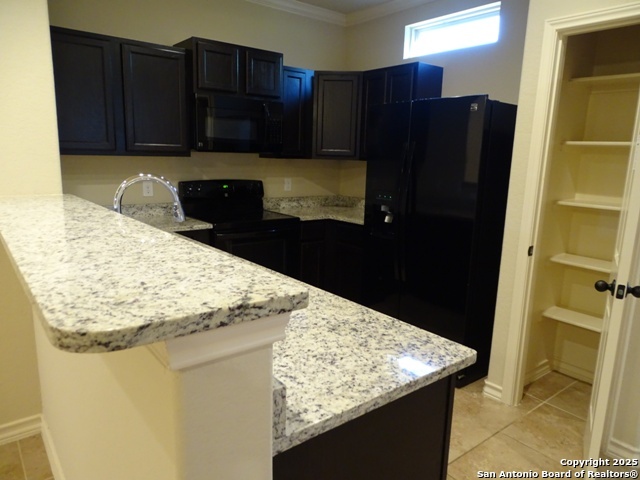 Image 11 of 27 For 7006 Lakeview Dr.  102