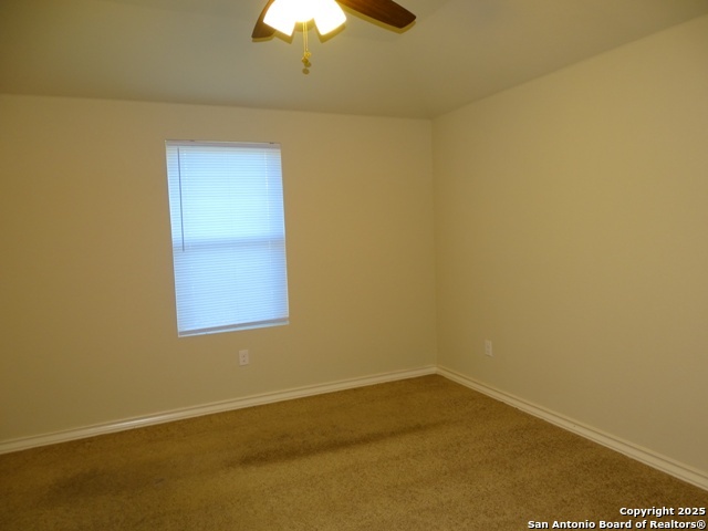 Image 15 of 27 For 7006 Lakeview Dr.  102