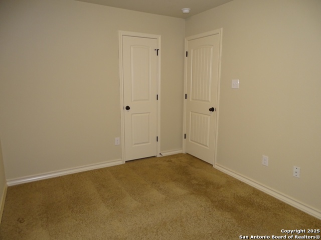 Image 22 of 27 For 7006 Lakeview Dr.  102