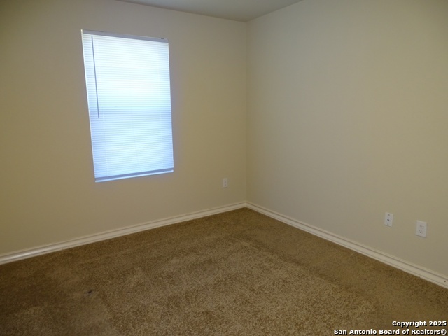 Image 25 of 27 For 7006 Lakeview Dr.  102