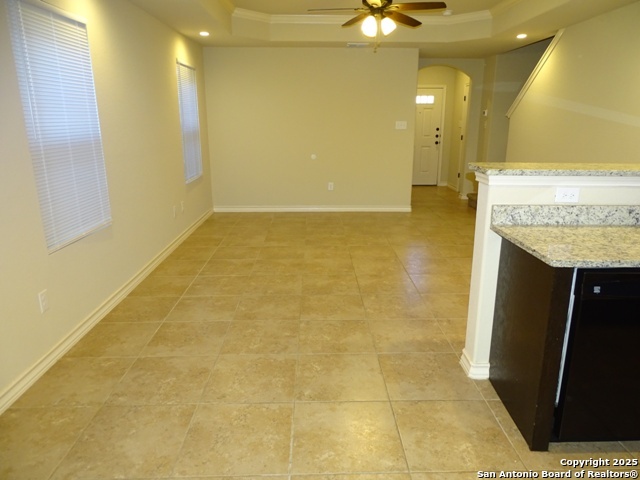Image 6 of 27 For 7006 Lakeview Dr.  102
