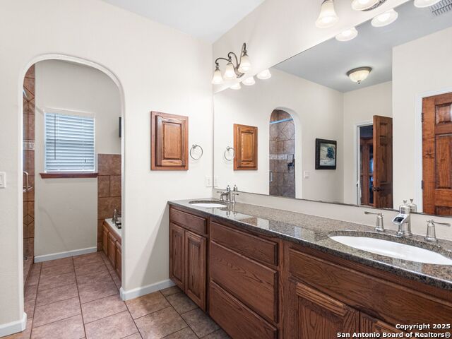 Image 17 of 51 For 1131 Meadow Stream Road