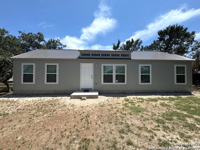 Details for 261 Blackfoot, Bandera, TX 78003
