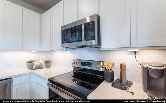 Image 6 of 17 For 14732 Sycamore Crossing