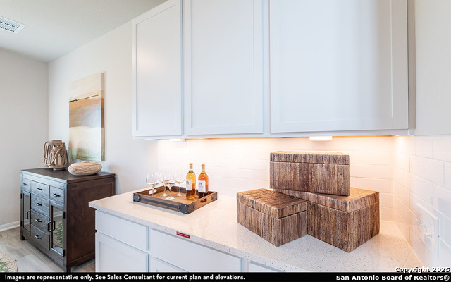 Image 7 of 17 For 14732 Sycamore Crossing