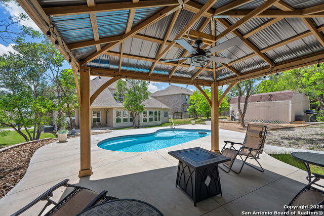 Details for 208 Roundtop Hill, Castroville, TX 78009