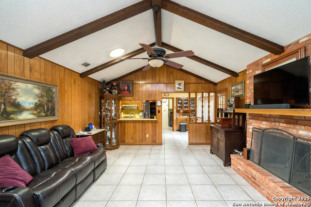 Image 22 of 45 For 309 Crestwind