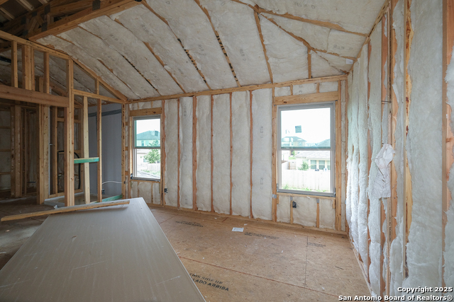 Image 17 of 27 For 6731 Red Buffalo Trail