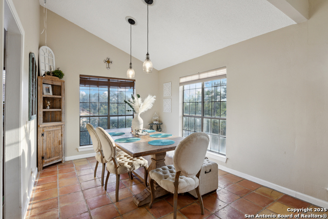 Image 12 of 26 For 2255 Thousand Oaks  101