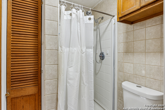 Image 15 of 26 For 2255 Thousand Oaks  101