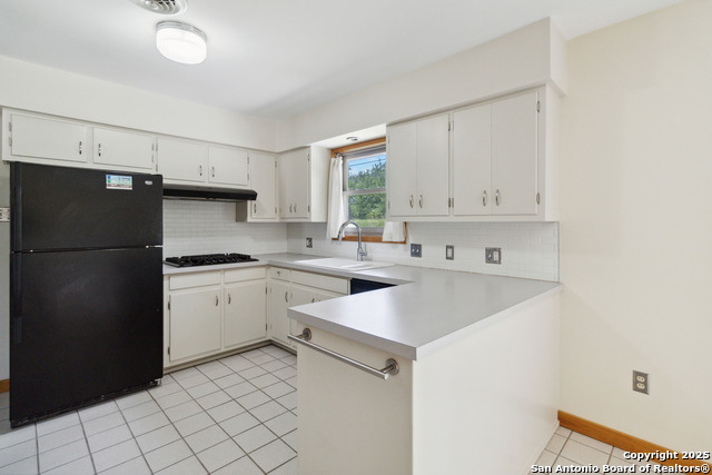Image 13 of 28 For 4722 Hollyridge