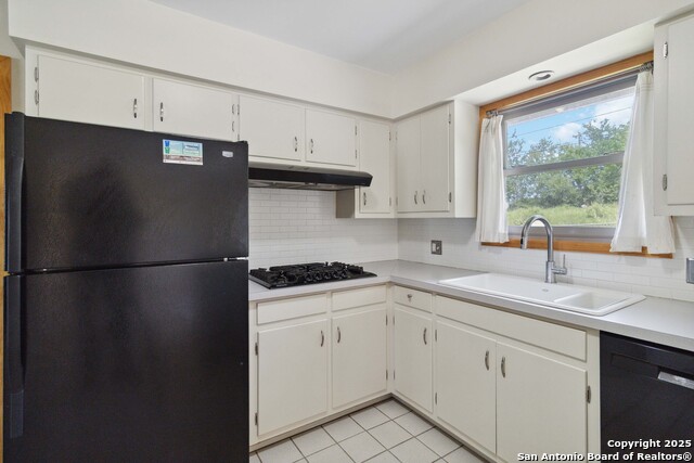 Image 14 of 28 For 4722 Hollyridge