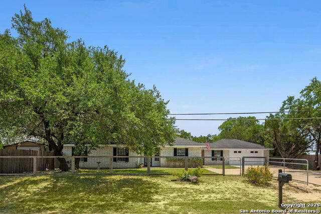 Details for 1106 Amanda  , Canyon Lake, TX 78133