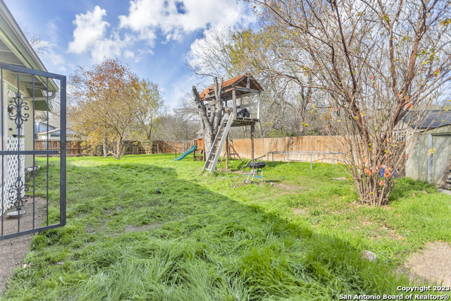 Image 24 of 26 For 4103 Freestone
