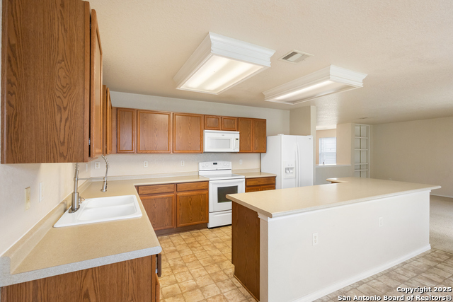 Image 11 of 25 For 6818 Crest Place