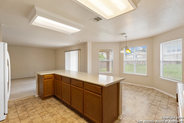 Image 12 of 25 For 6818 Crest Place