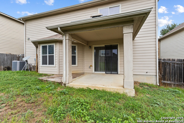 Image 23 of 25 For 6818 Crest Place